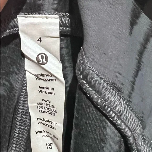 Lululemon InStill High-Rise Tight Activewear Leggings 25” Size 4 - Picture 9 of 9